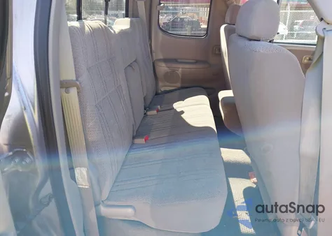 2002 Toyota Tundra Sr5 V8 из США, поврежденный, VIN 5TBRT34192S283042